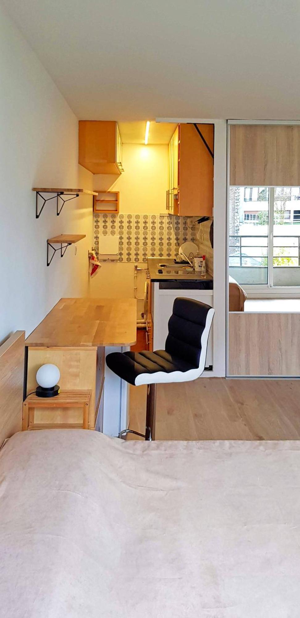 Chic Parisian Studio Retreat Bright Spacious And Secure Parking Exteriér fotografie
